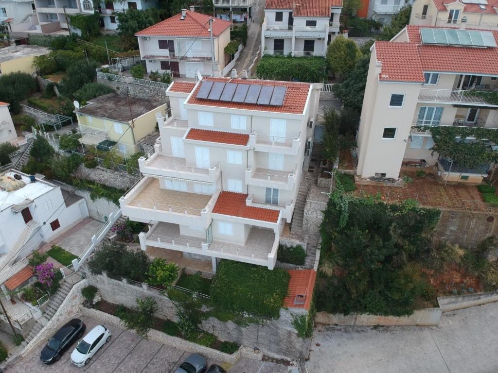 Villa Mateo&Andrea**** Omiš Buitenkant foto